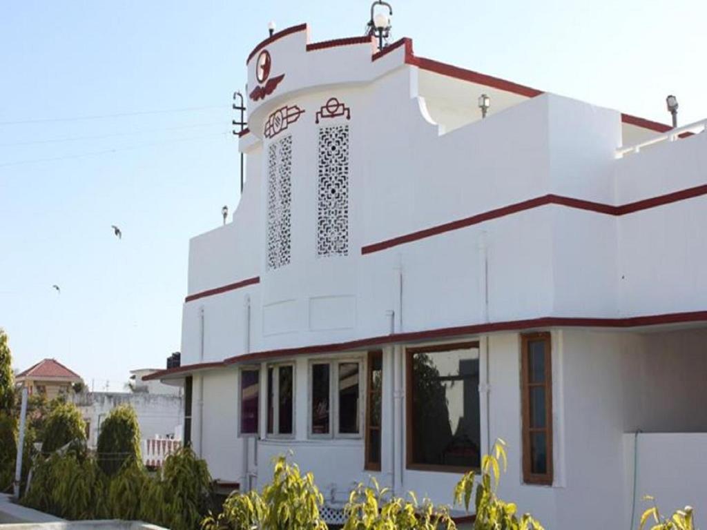 Lakshmi Guest House Dehradun Exteriör bild