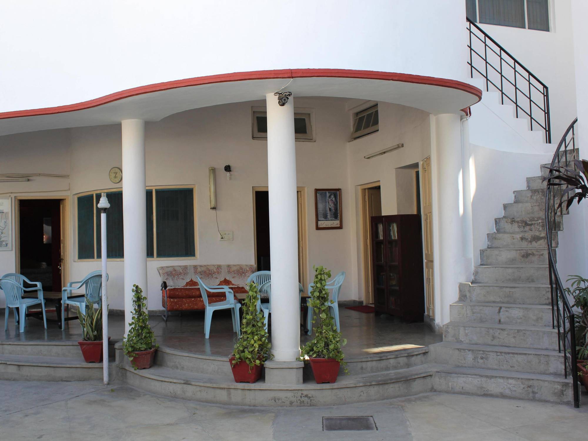 Lakshmi Guest House Dehradun Exteriör bild